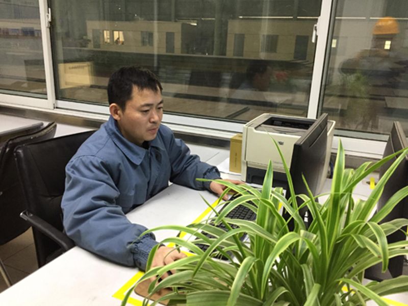 W020251125592912195900